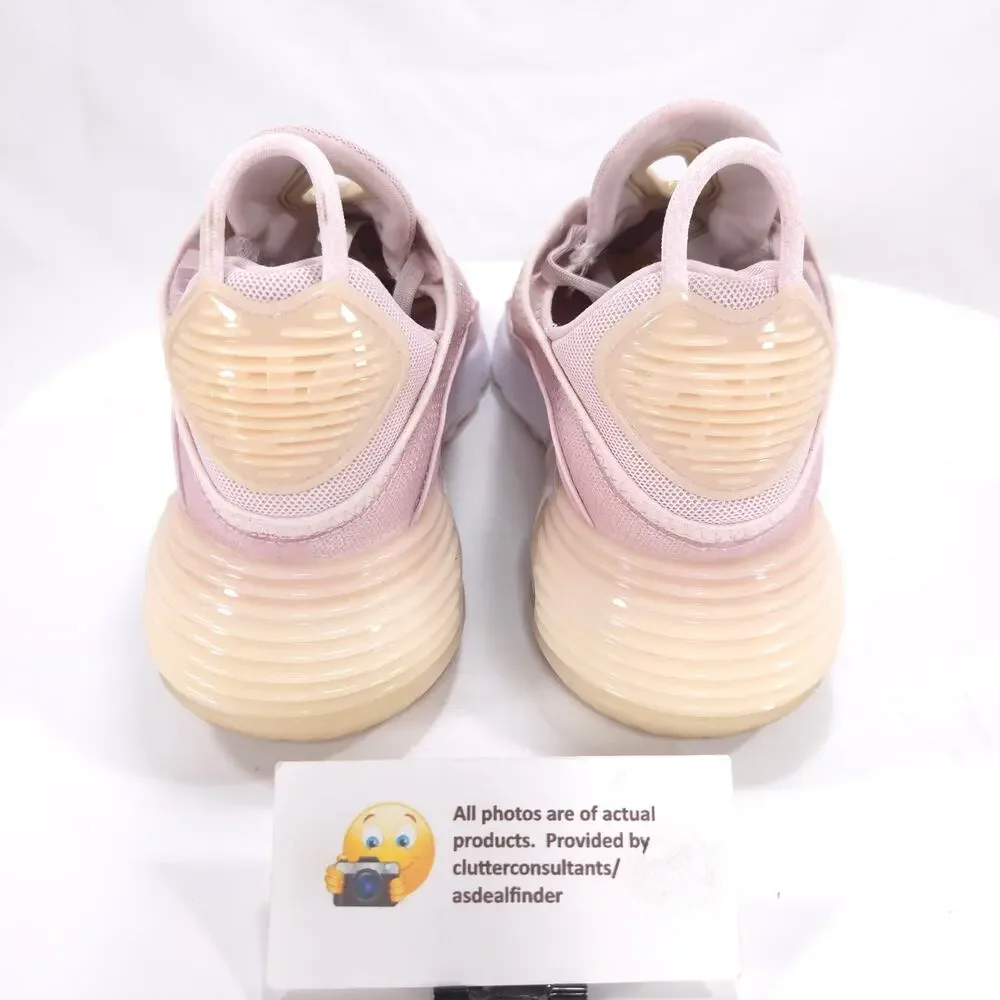 Nike gently used